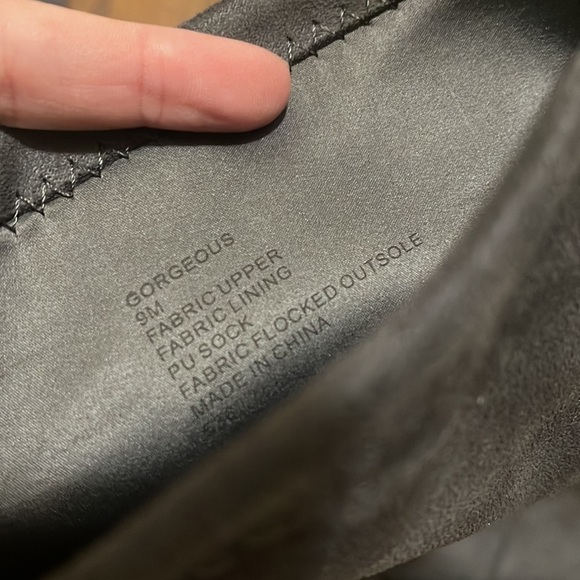 Steve Madden Grey GORGEOUS Over the Knee Vegan Tie Boots Sz 9 - Picture 7 of 9